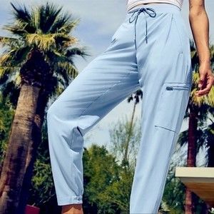 Athleta Athletic  - Women's 12